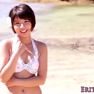Asian bikini babe creampied outdoors